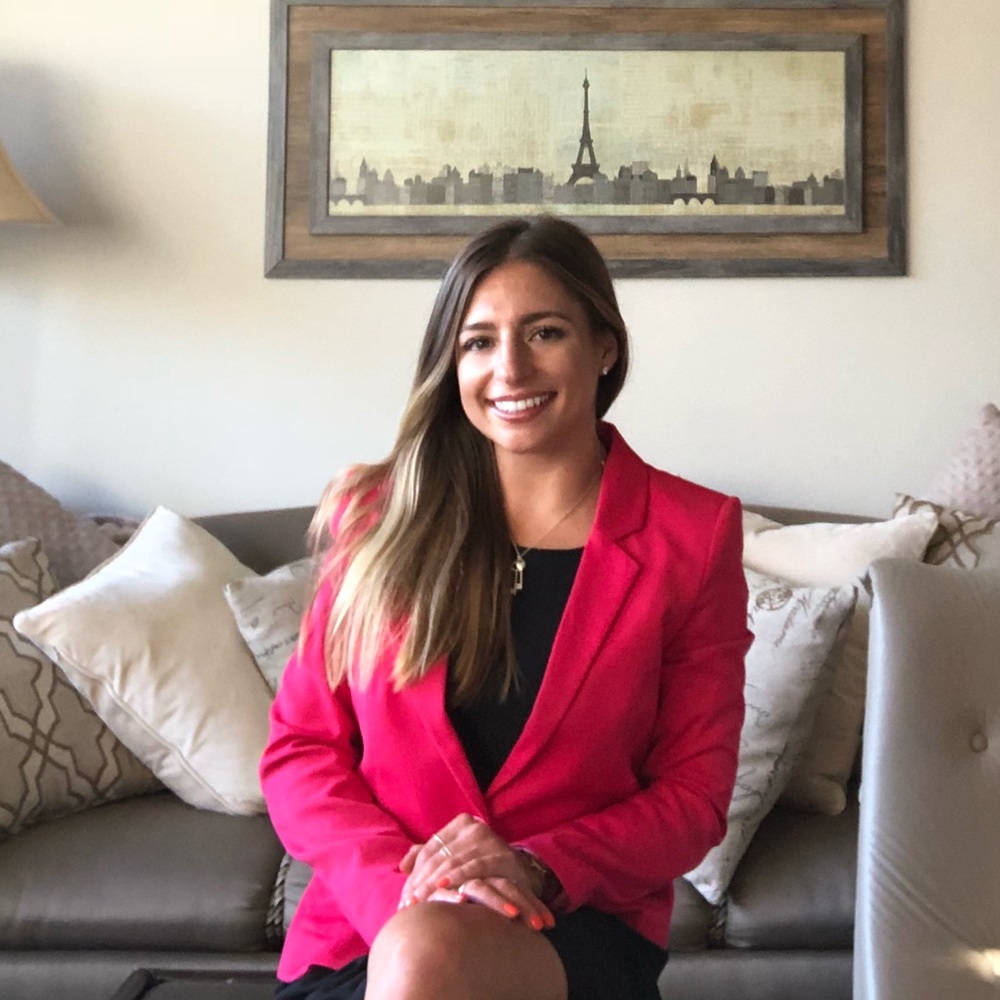 Meet your Posher, Lena